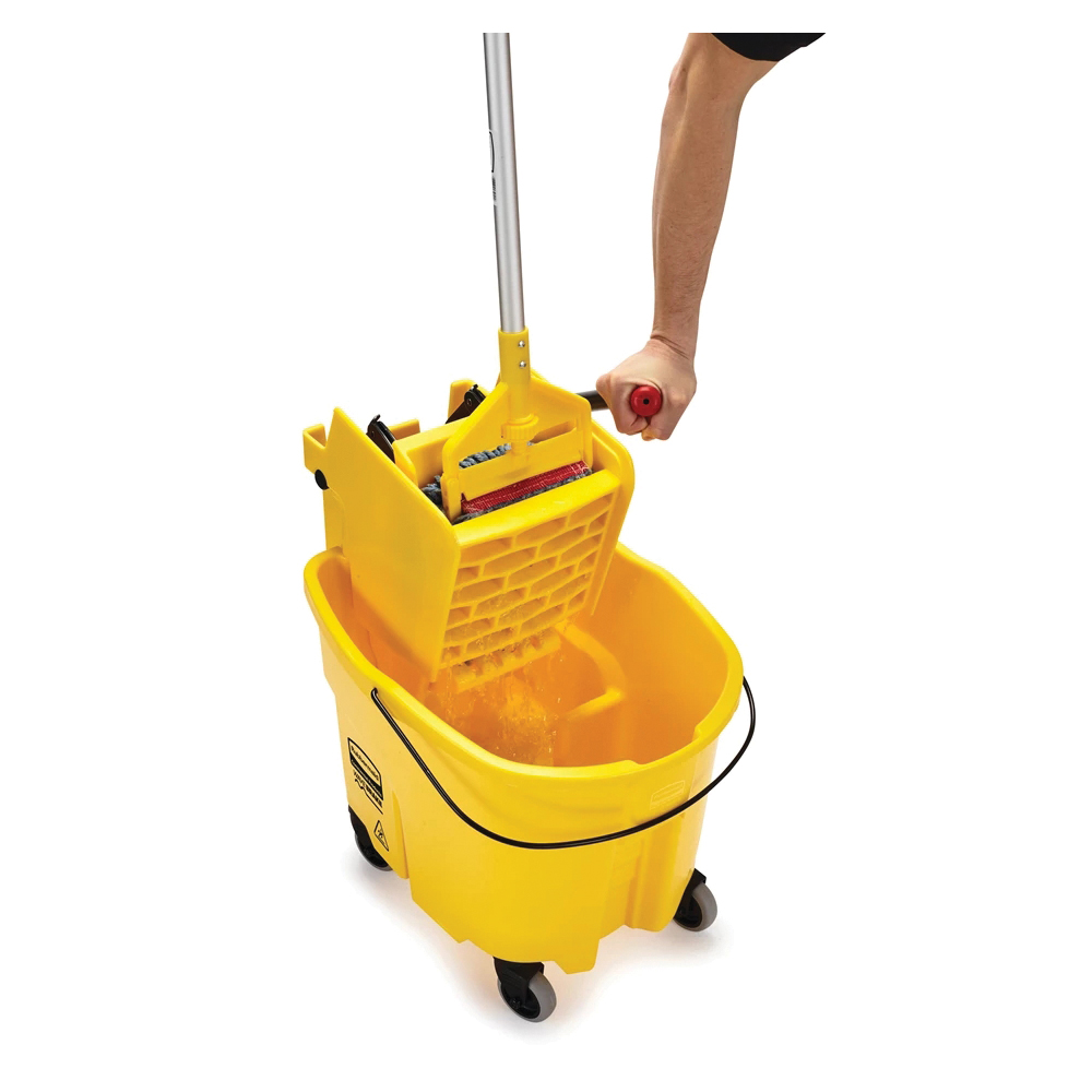 Rubbermaid&reg; FG758088YEL RCP7580YE